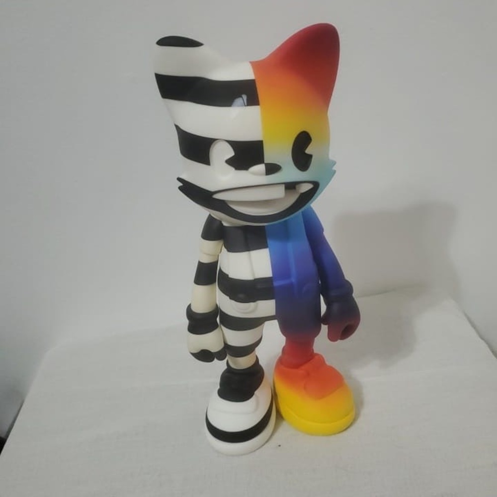 Superplastic Janky Lil' Helper Cross Faded Figure - Picture 4 of 5